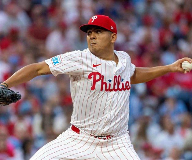 Ranger Su&aacute;rez y Medias Rojas acuerdan contrato