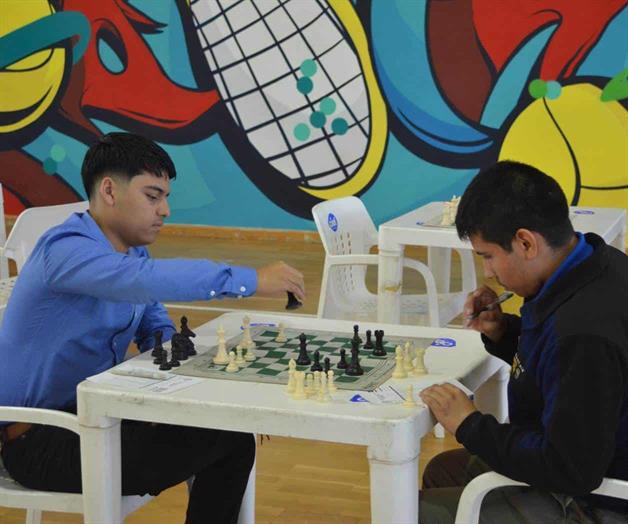 Quieren a los mejores ajedrecistas