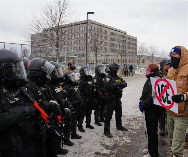Trump amenaza con usar la Ley de Insurrecci&oacute;n para poner fin a protestas en Minneapolis
