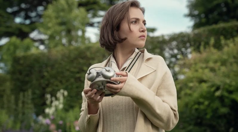 &iquest;Qu&eacute; ver?: Agatha Christie: Las siete esferas la cara de la intriga