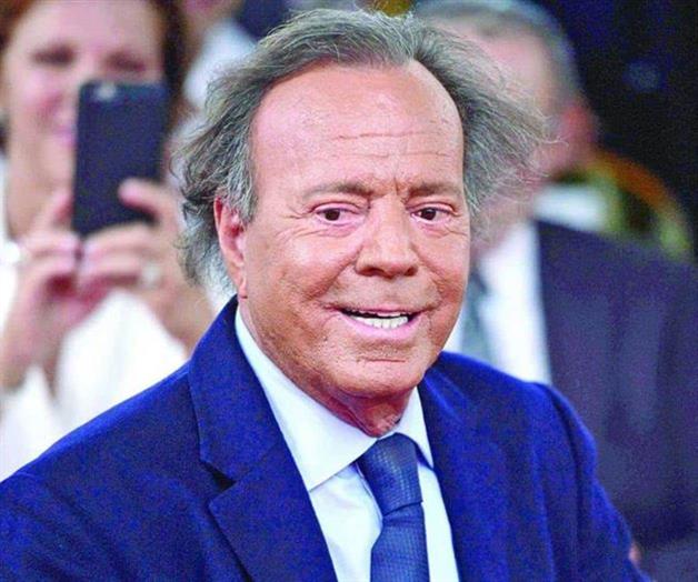 Julio Iglesias responde a acusaciones de abuso sexual en su contra