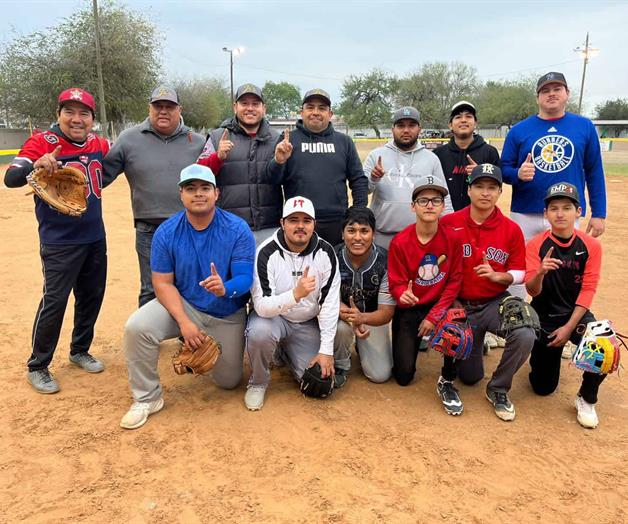 &iexcl;Consuman  campeonato