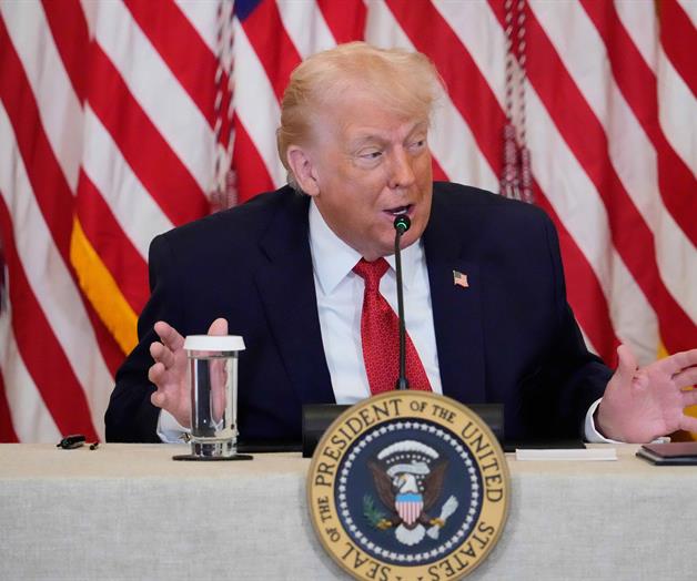 Trump amenaza con aranceles por Groenlandia