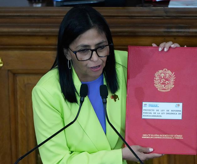 Llega a Caracas "tanda" de deportados