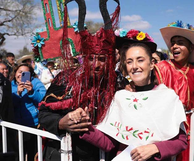 Sheinbaum da certeza a residentes de Nuevo Cruz del Palmar