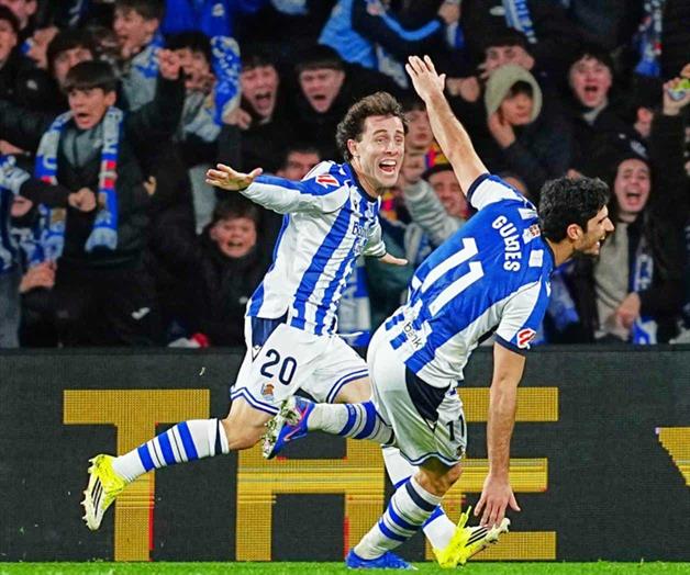 Barcelona ve el fin de su racha de 11 victorias consecutivas al caer 2-1 ante la Real Sociedad