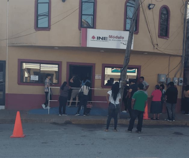 INE: Aumenta demanda para renovaci&oacute;n de  credenciales