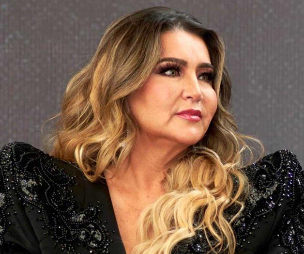 Alicia Villarreal se hace retoque