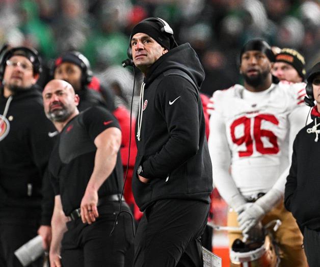 Entrevistan Cuervos a Robert Saleh