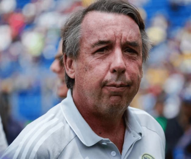 Emilio Azc&aacute;rraga supervisa trabajos de remodelaci&oacute;n del Azteca