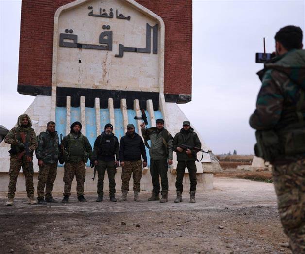 Siria anuncia alto al fuego con milicia kurda