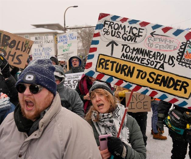 Enviar soldados a Minneapolis para redada migratoria ser&iacute;a inconstitucional, dice el alcalde