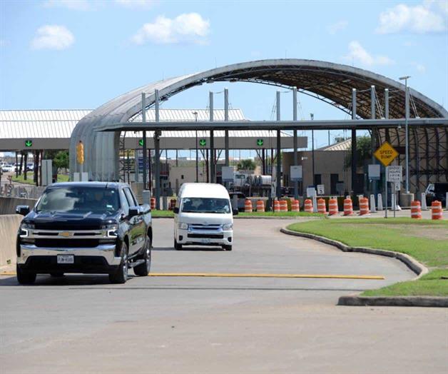 Se incrementan cruces en puentes internacionales