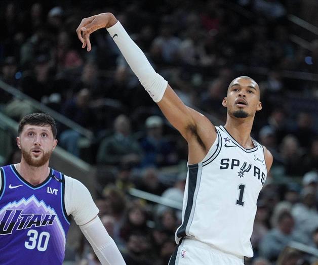 Wembanyama anota 33 puntos en victoria sobre Jazz