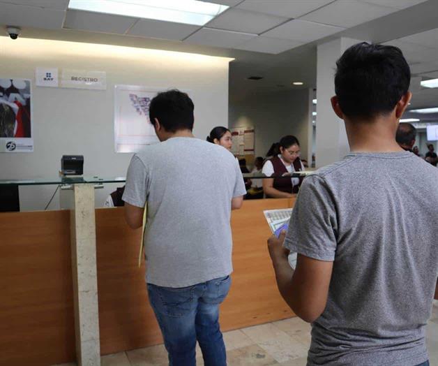 Desmiente el SAT bloqueos de cuentas bancarias por adeudos