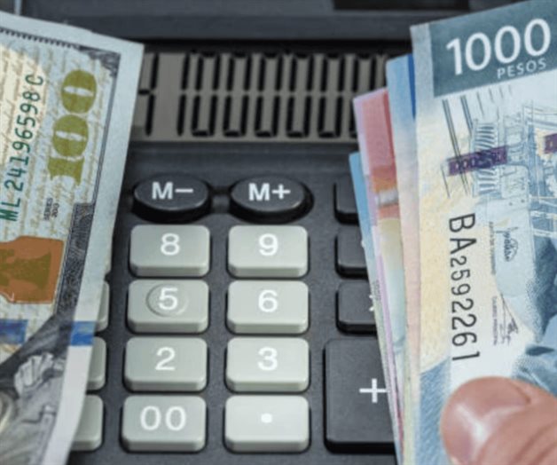 El peso mexicano pierde terreno ante el billete verde El peso mexicano pierde terreno ante el billete verde