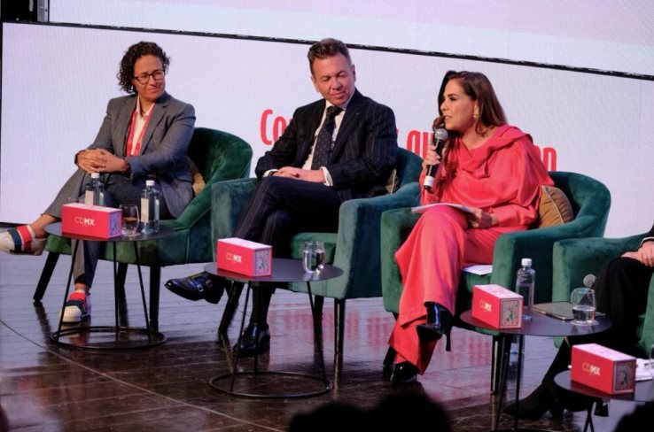 Mara Lezama asiste al FITUR2026 en Madrid, Espa&ntilde;a