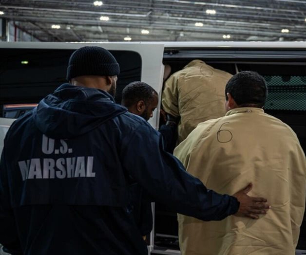 EU agradece a M&eacute;xico env&iacute;o de 37 criminales