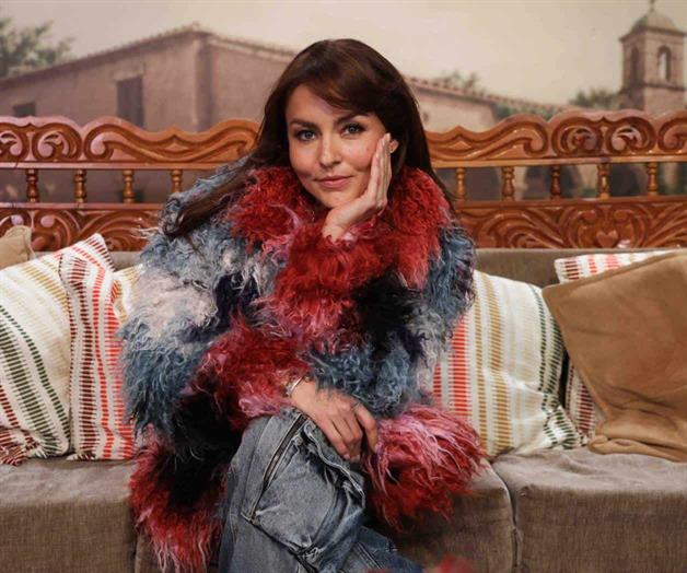 Ahora es en tv "Doménica Montero" Ahora es en tv "Doménica Montero"