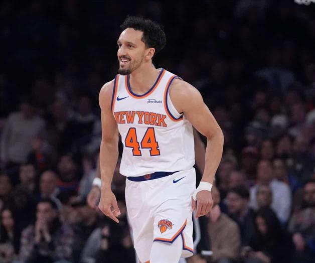 Knicks humillan a Nets