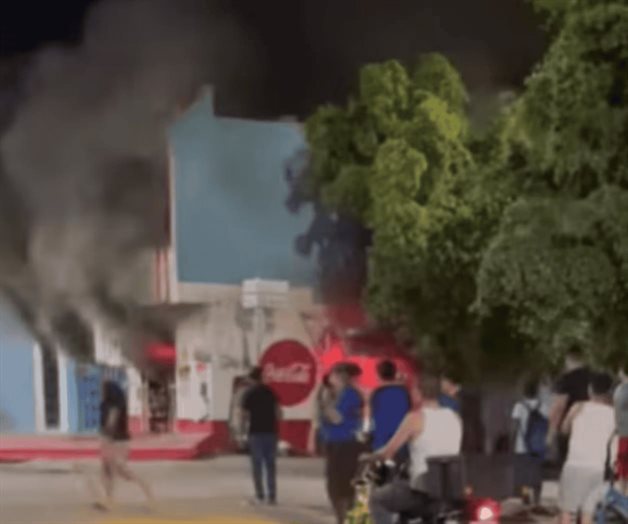 Explosi&oacute;n en tienda de abarrotes deja 2 lesionados en Sinaloa